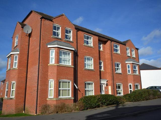 St. Peters Way, Stratford Upon Avon CV37 2 bed flat to rent £1,150 pcm £265 pw