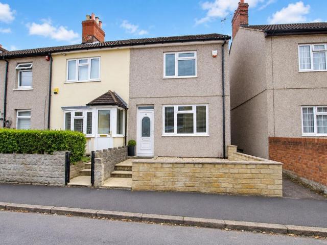 St. Philips Road, Swindon SN2 2 bed house to rent £1,100 pcm £254 pw