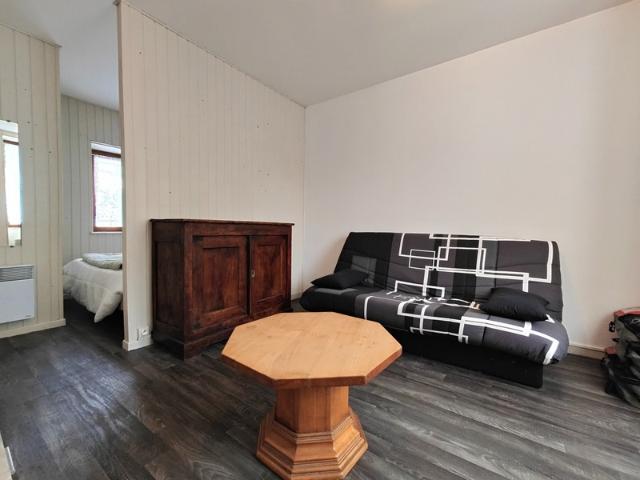 St Pierre de Chartreuse, maison début XXe avec deux appartements et jardin – Proche centre
