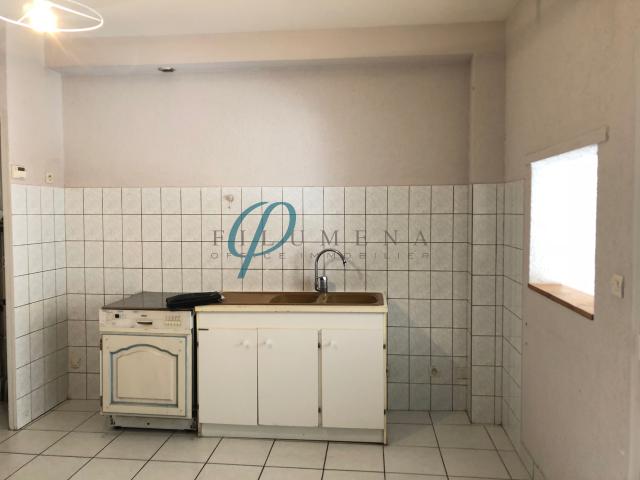 ST PIERRE MONTLIMART Maison 2 chambres Garage et jardin