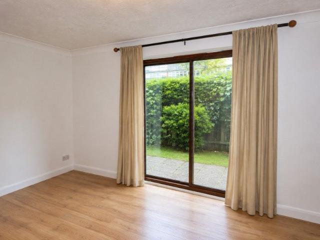 St Saviours Place, Guildford 1 bedroomProperty for lettings Seymours
