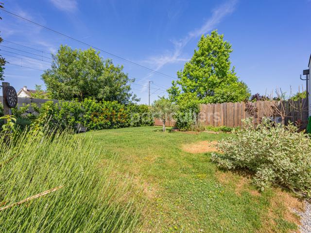 ST SEBASTIEN SUR LOIRE MAISON COMTEMPORAINE PLAIN PIED 112 M2 3 CHAMBRES JARDIN GARAGE