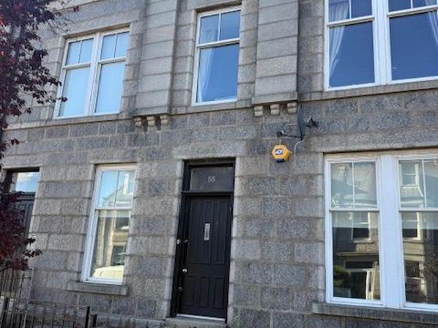St Swithen Street, Aberdeen AB10, 2 bed flat to rent, £995 pcm | PrimeLocation