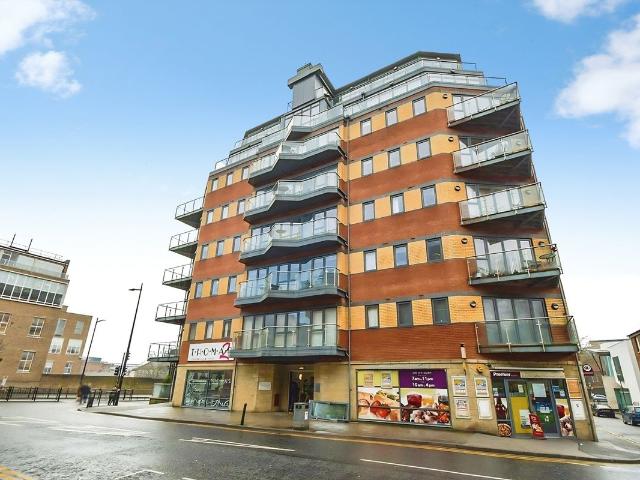 St. Swithins Square, Lincoln LN2, 2 bed flat to rent, £995 pcm | PrimeLocation