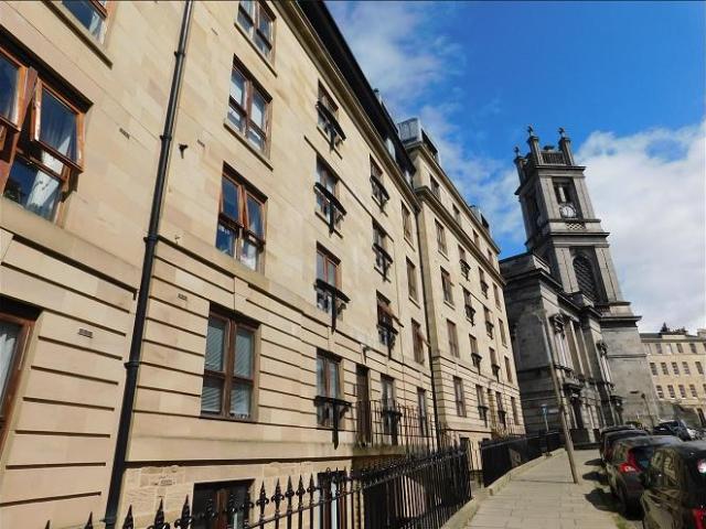 St Stephen Street, Edinburgh, EH3 5AB 2 bed flat to rent £1,750 pcm £404 pw
