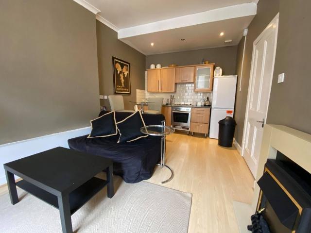 St Stephen Street, Stockbridge, Edinburgh EH3, 1 bed flat to rent, £1,075 pcm | PrimeLocation