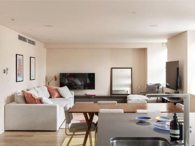 St Stephens Gardens, London W2, 2 bed flat to rent, £17,333 pcm | PrimeLocation