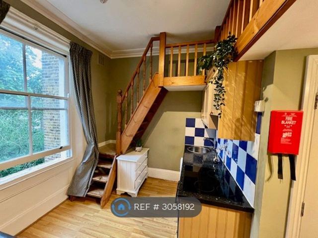 St. Stephens Gardens, London W2, Studio to rent, £1,400 pcm | PrimeLocation