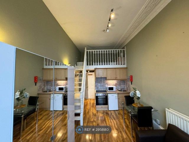 St. Stephen's Gardens, London W2, Studio to rent, £1,550 pcm | PrimeLocation
