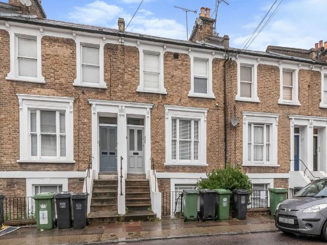St. Stephens Grove, London SE13, 2 bed maisonette to rent, £2,500 pcm | PrimeLocation