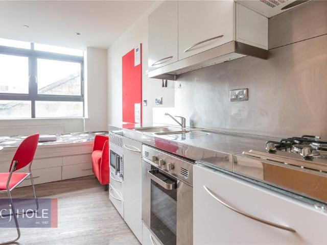 St. Stephens House, Colston Avenue BS1 Studio to rent £1,150 pcm £265 pw