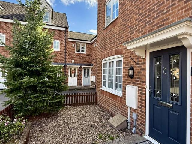 St Stephens Road, Ollerton, Newark NG22 3 bed mews to rent £1,095 pcm £253 pw