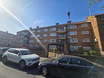 St. Stephen's Road, London E6, 2 bed flat to rent, £2,000 pcm | PrimeLocation