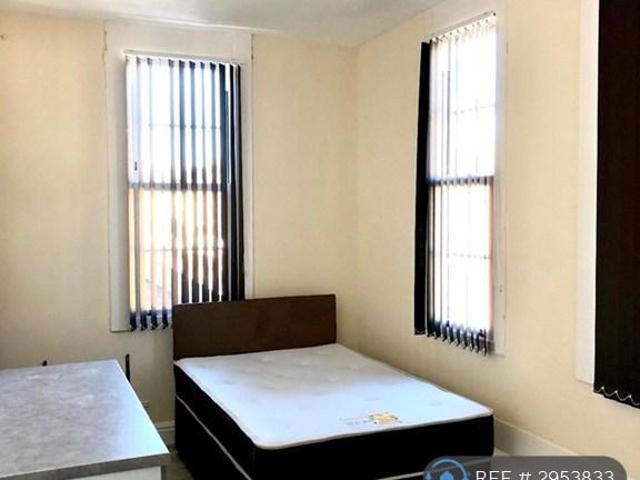 St. Stephens Road, Selly Oak. 1 bed in a house share to rent £549 pcm £127 pw