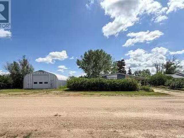 St Street E, Climax, SK, S0N 0N0 house for sale Listing ID.