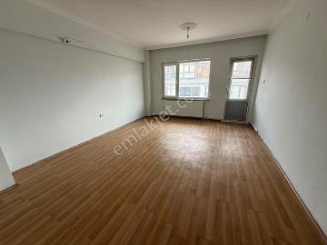 Stm Emlaktan 600 Evler Mah. Ana Cadde Üzerinde Satılık 2+1 Daire