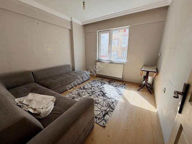 Stm Emlaktan Kurtuluş Caddesi Üzerinde Eşyalı Kiralık 2+0 Daire