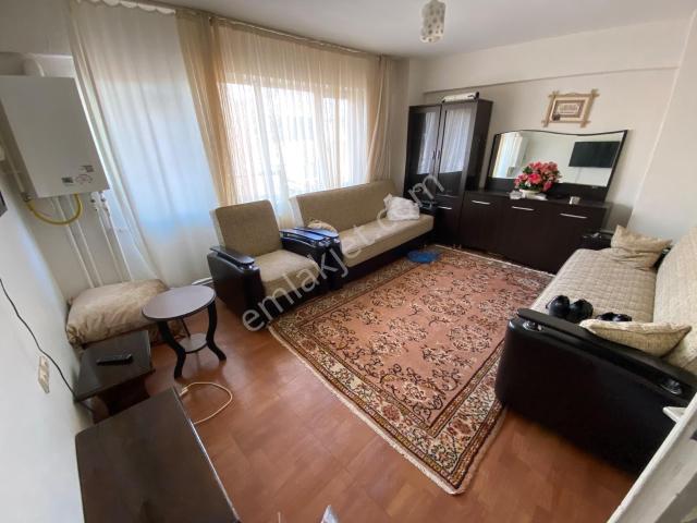Stm Emlaktan Mehmetçik Cadnde Kiralık Eşyalı 2+1 Ara Kat Daire