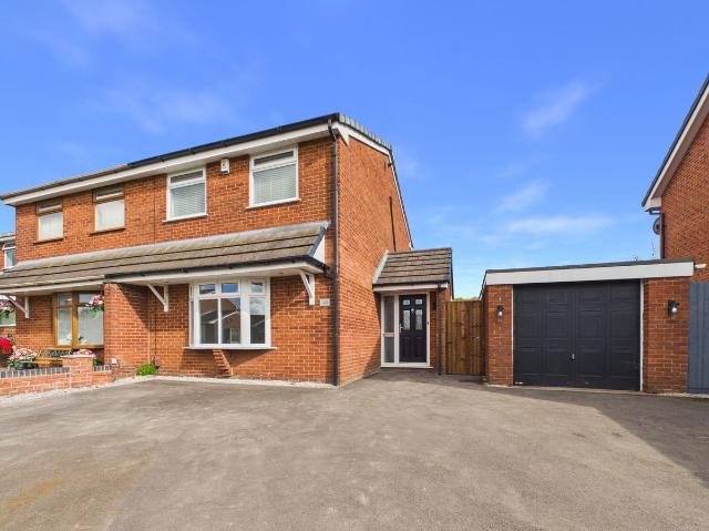 Stour Road, Tyldesley M29, 3 bed semi detached house to rent, £1,450 pcm | PrimeLocation
