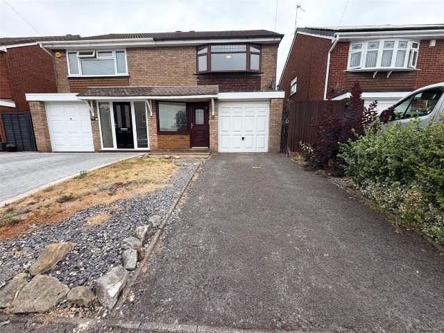 Stourmore Close, Willenhall WV12, 3 bed semi detached house to rent, £1,150 pcm | PrimeLocation
