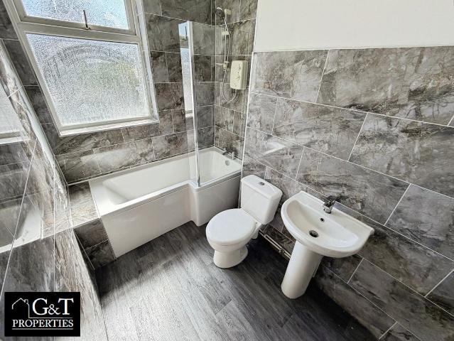 Stourbridge Road, Dudley DY1, 1 bed flat to rent, £650 pcm | PrimeLocation