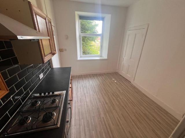 Stock Street, Paisley | £695 Monthly