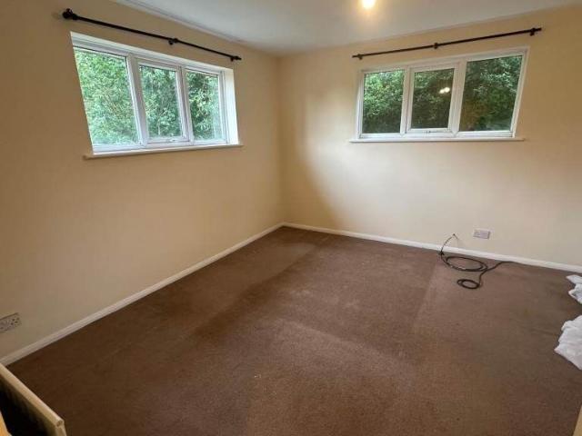 Stockdale, Milton Keynes MK13, 4 bed shared accommodation to rent, £600 pcm | PrimeLocation