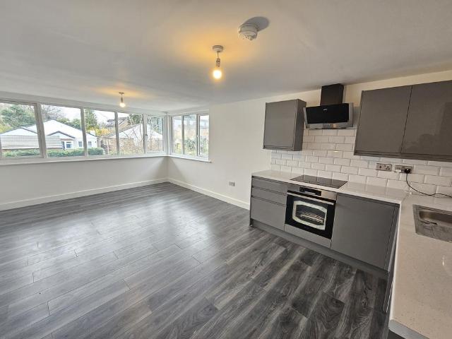 Stockett Lane, Maidstone, ME17 1 bed flat to rent £1,100 pcm £254 pw
