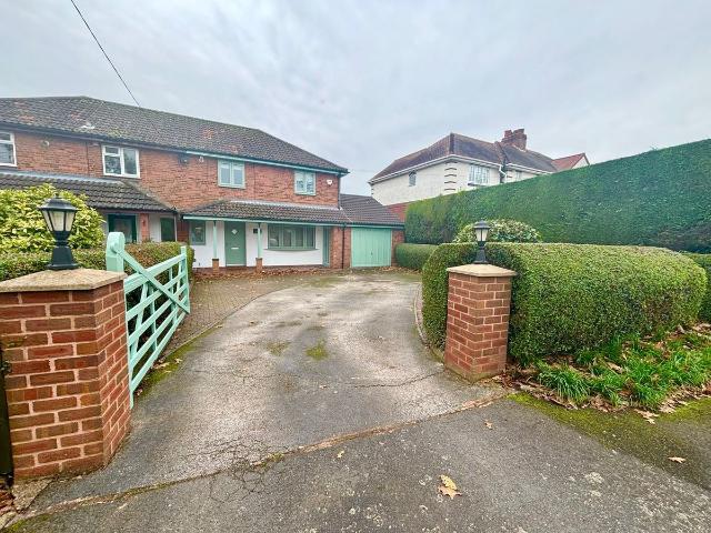 Stockings Lane, Rugeley WS15, 3 bed property to rent, £1,750 pcm | PrimeLocation