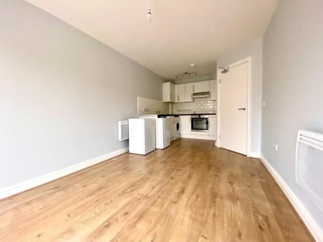 Stockport, Grand Central, SK1 3SW, United Kingdom | 1 bed apartment for rent #139544273 | Rentberry