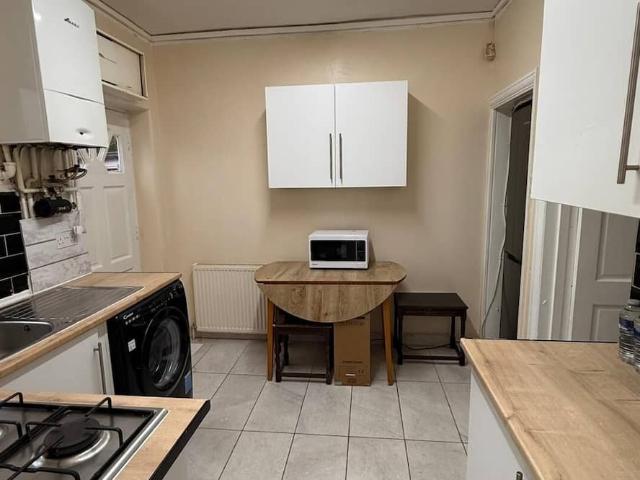 Stockport, SK4 1RS, United Kingdom | 3 bed house for rent #160302696 | Rentberry