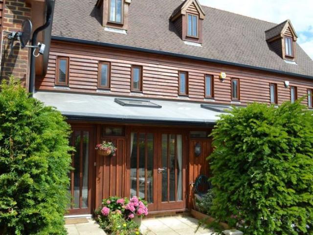 Stocks Close, Hildenborough TN11, 3 bed terraced house to rent, £1,800 pcm | PrimeLocation
