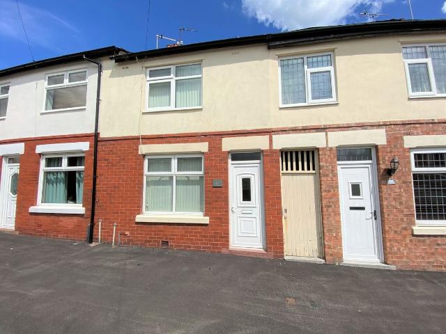 Stocks Road, Ashton On Ribble PR2, 2 bed terraced house to rent, £800 pcm | PrimeLocation
