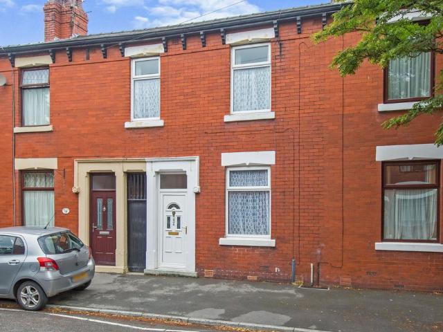 Stocks Road, Preston PR2 2 bed terraced house to rent £825 pcm £190 pw