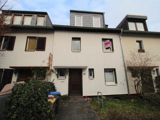 STOCKUM: EXKLUSIV SANIERTES 1 FAMILIENHAUS 4 ZIMMER 2 BÄDER+G WC GARTEN TERRASSE PARKETT TOP LAGE