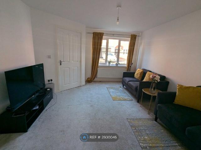 Stockwood Close, Hampton Gardens, Peterborough PE7, 3 bed shared accommodation to rent, £1,200 pcm | PrimeLocation