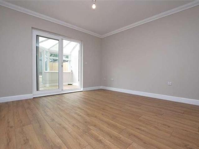 Stoke Mill Close, Guildford, Surrey, GU1