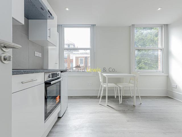 Stoke Newington High Street, London N16, Studio to rent, £1,248 pcm | PrimeLocation