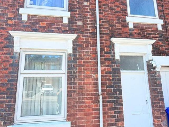 Stoke on Trent ST1 1 bed in a house share to rent £520 pcm £120 pw