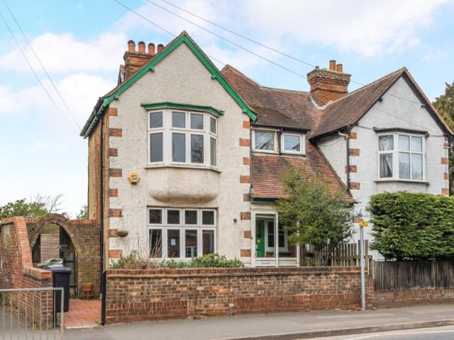 Stoke Road, Guildford 3 bedrooms Property for lettings Seymours