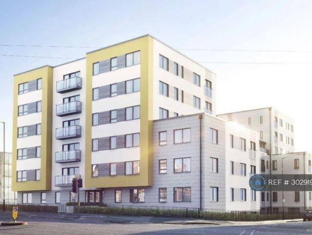 Stoke Road, Slough, SL2 1 bed flat to rent £1,350 pcm £312 pw