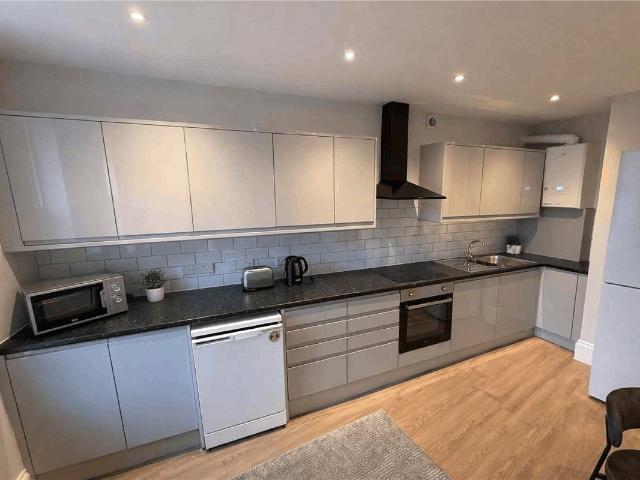 Stokes Croft, Bristol, Bristol, City Of BS1, 5 bed shared accommodation to rent, £4,997 pcm | PrimeLocation