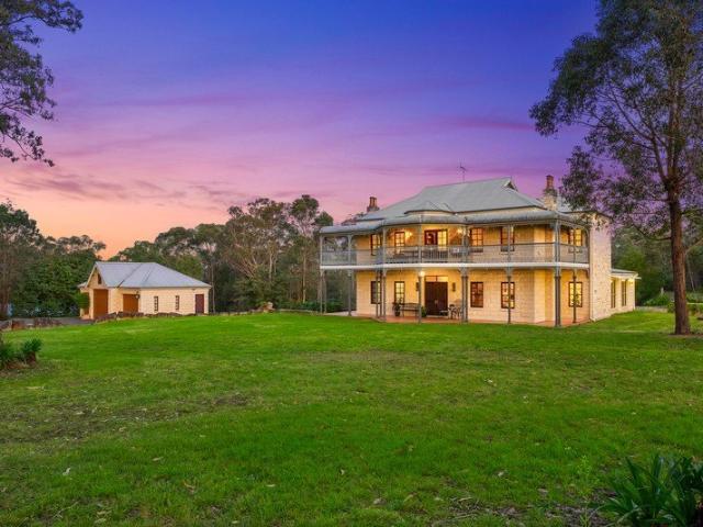 Stone Chimney House | A Timeless Victorian Country Estate