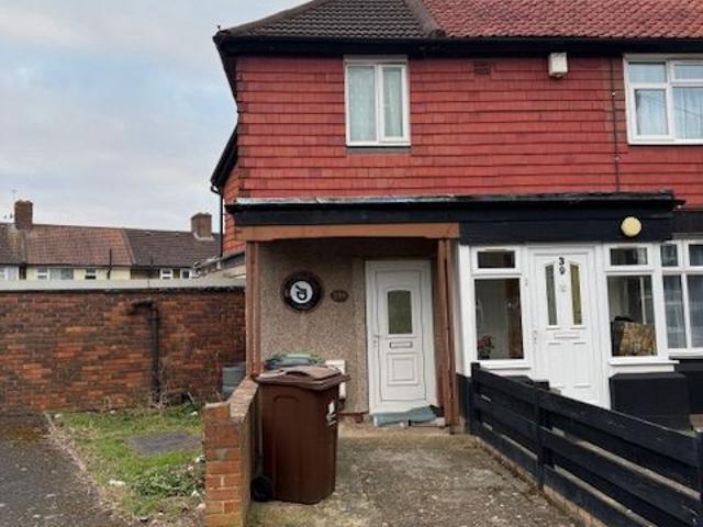Stone Close, Dagenham RM8, 1 bed semi detached house to rent, £1,500 pcm | PrimeLocation