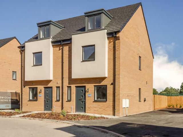 Stone Crescent, Cheltenham GL51, 4 bed semi detached house to rent, £1,950 pcm | PrimeLocation
