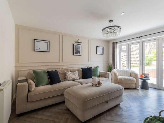 Stone Field Road, Bedwas, Caerphilly