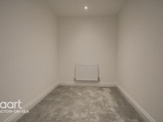 Stone Green Road, Tendring 5 bed detached house to rent £2,600 pcm £600 pw