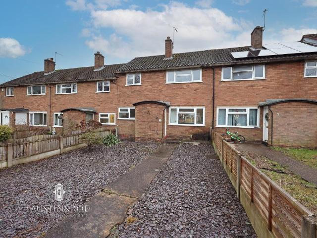 Stone ST15 3 bed terraced house to rent £999 pcm £231 pw