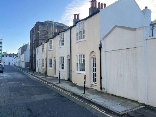 Stone Street, Brighton BN1, 2 bed property to rent, £1,500 pcm | PrimeLocation
