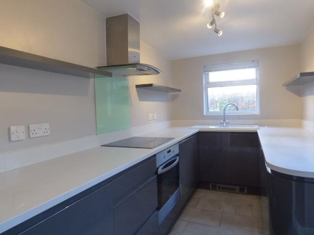Stone Street, Tunbridge Wells TN1, 2 bed property to rent, £1,395 pcm | PrimeLocation